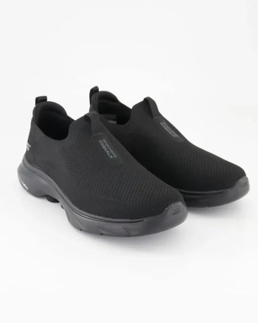 Go Walk 7 Sportschuhe in Schwarz