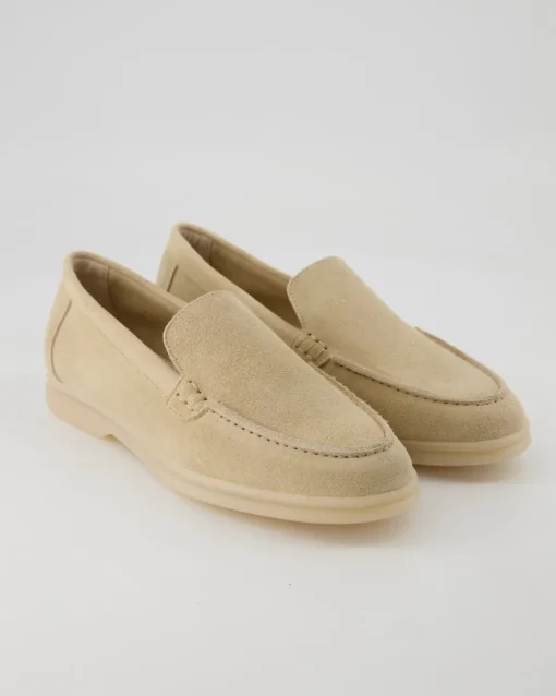 Lupin Slipper in Beige