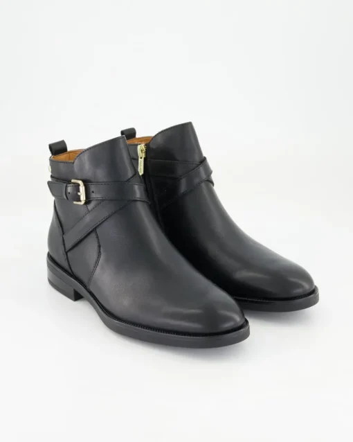 Puertollano Stiefeletten in Schwarz