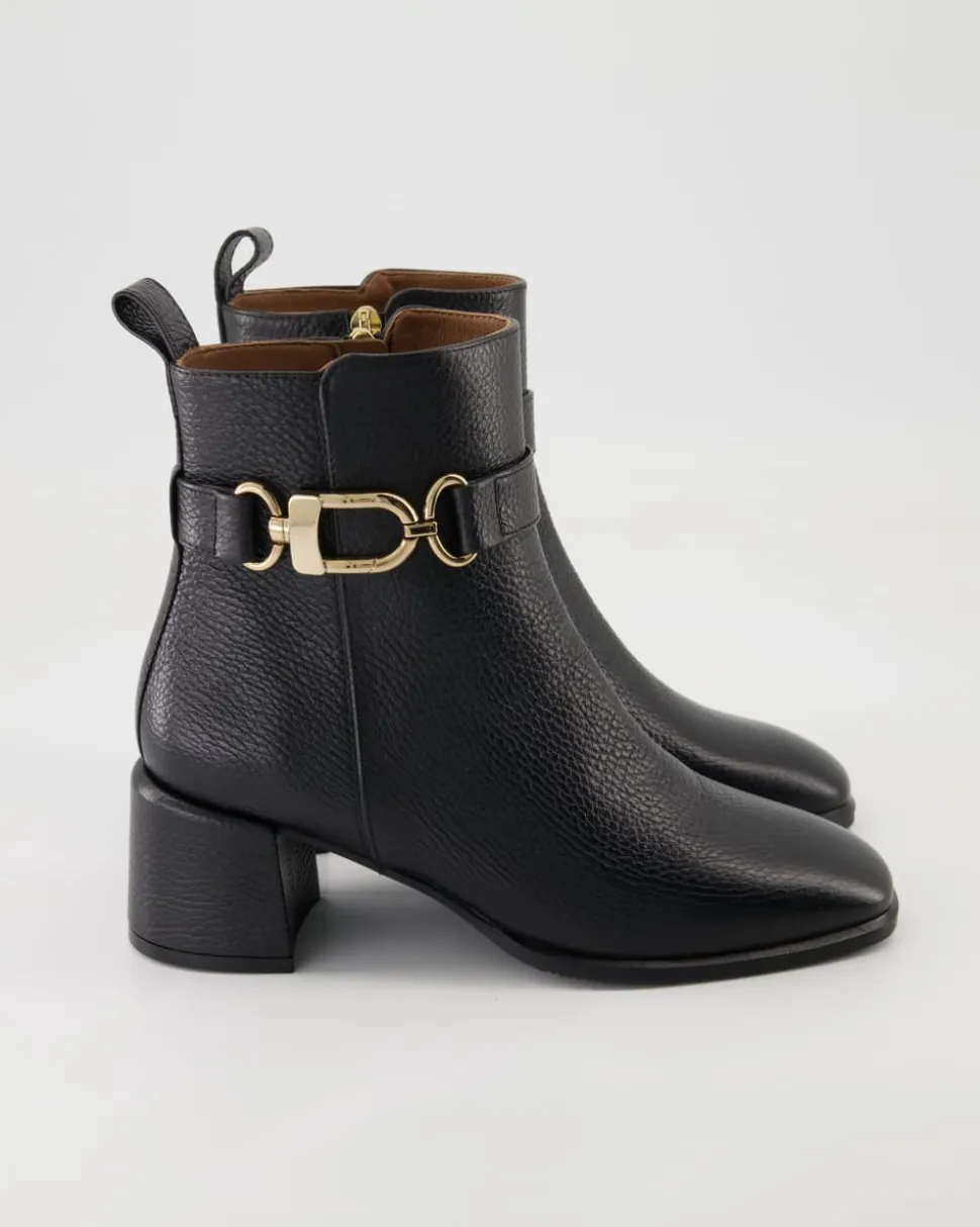 4935 Stiefeletten in Schwarz