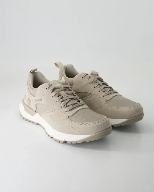 Voyager Park Sneaker in Beige