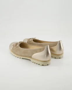64.100.12 Ballerinas in Beige