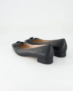 242 Ballerinas in Schwarz