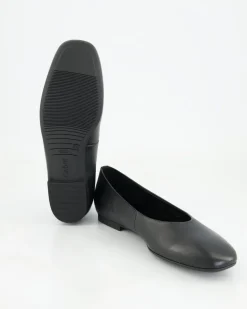 64.140.27 Ballerinas in Schwarz