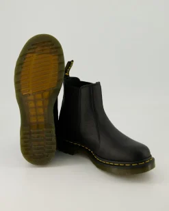 2976 Black Virginia Chelsea Boots in Schwarz