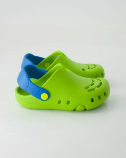 1-000990-7500 Pantoletten in Grün