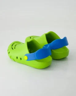 1-000990-7500 Pantoletten in Grün