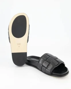 22202 Pantoletten in Schwarz