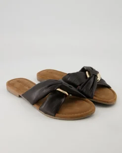 33.530 Pantoletten in Schwarz