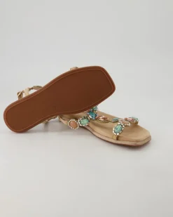 390 Sandalen in Beige