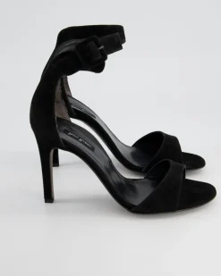 7582-021/023 Sandalen in Schwarz