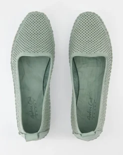 0021714-208 Slipper in Grün