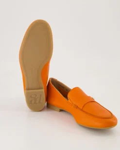 1056-035 Slipper in Orange