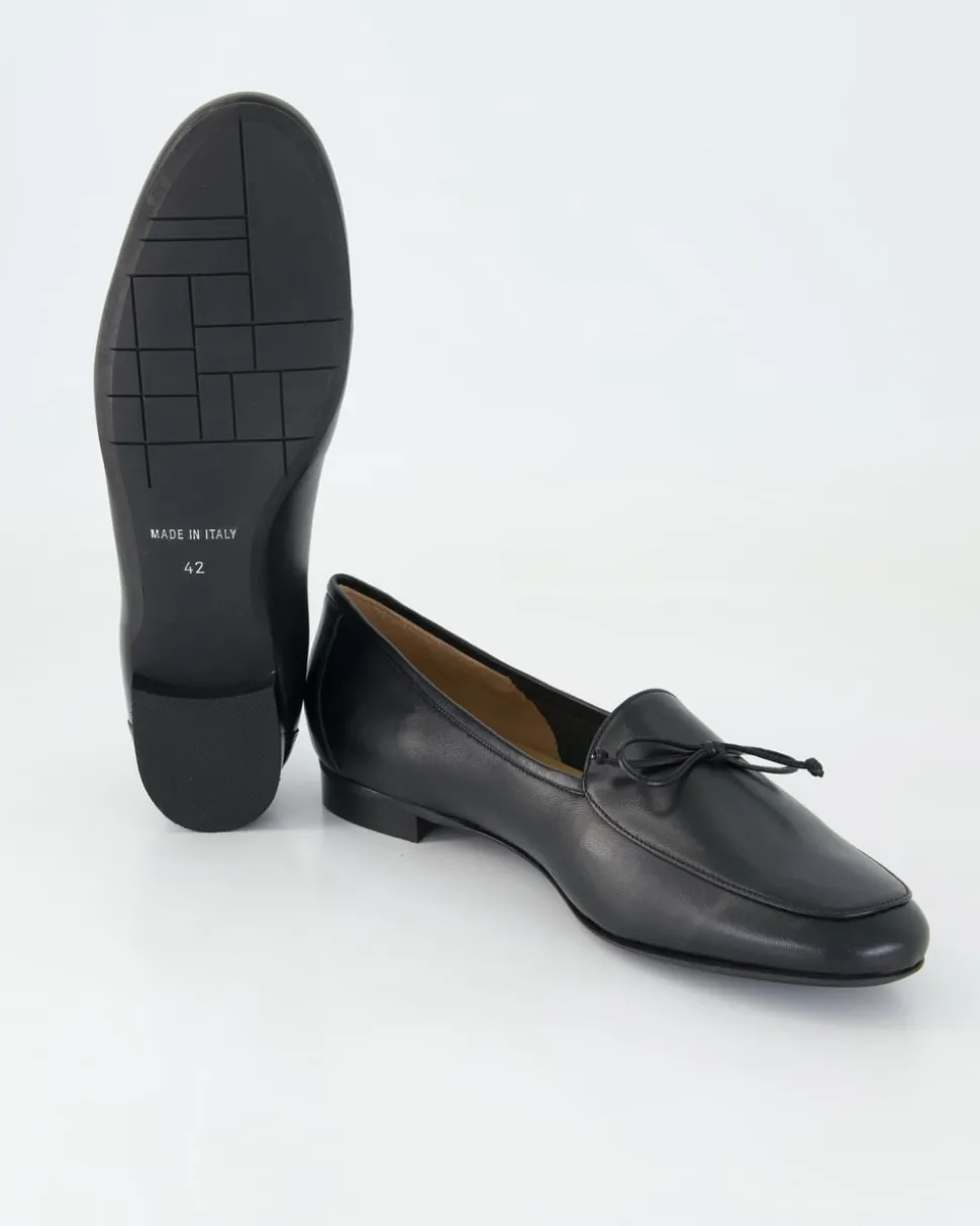 8340 Slipper in Schwarz