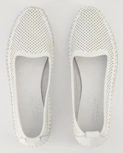 21714-001 Slipper in Weiß