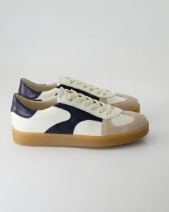 6615 Sneaker in Blau