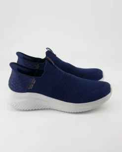232450 Sneaker in Blau