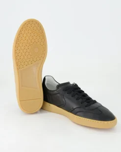 26028 Sneaker in Schwarz