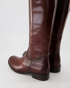 51.648.28 Stiefel in Braun