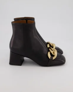 1552 Stiefeletten in Schwarz