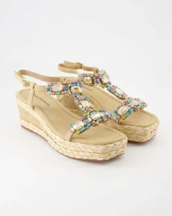 1004 Wedges in Beige