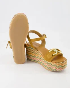 3979 Wedges in Braun