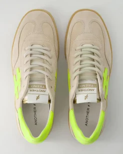 A032 Sneaker in Beige