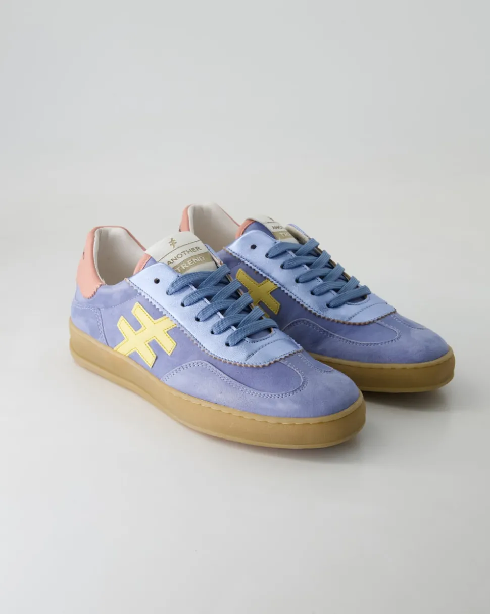 A032 Sneaker in Blau