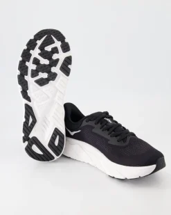 Arahi 7 Sportschuhe in Schwarz