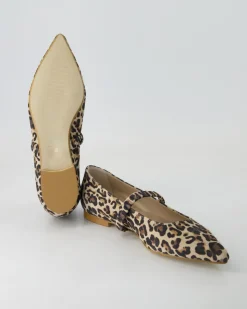 B018 Ballerinas in Beige