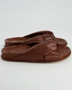 B412 Pantoletten in Braun