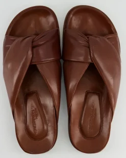 B412 Pantoletten in Braun