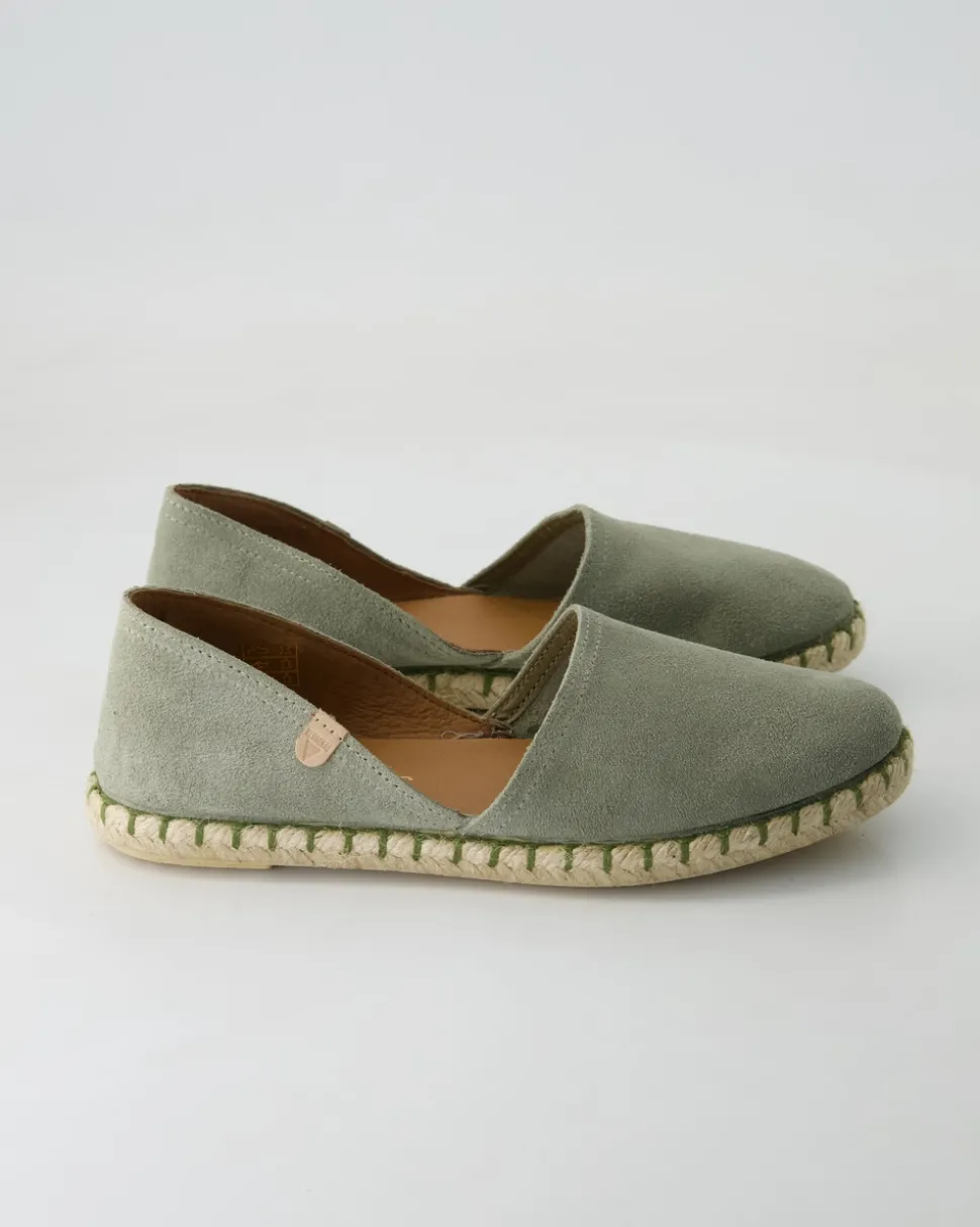 Carmen Serraje Espadrilles in Grün