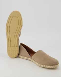 Carmen Serraje Espadrilles in Beige