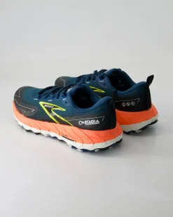 Cascadia Sportschuhe in Blau