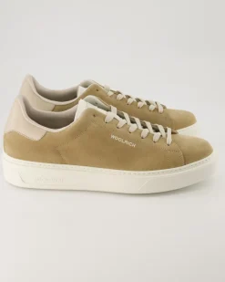 Classic Court Sneaker in Beige