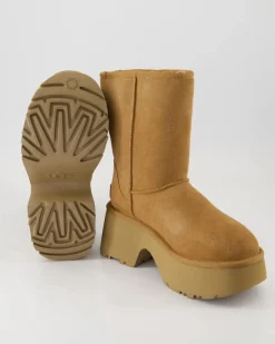 Classic Short New High Stiefeletten in Beige