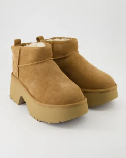 Classic Ultra Mini New High Stiefeletten in Beige