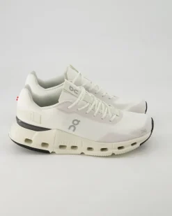 Cloudnova Form Sportschuhe in Weiß