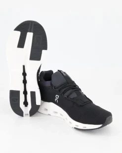 Cloudnova Sportschuhe in Schwarz