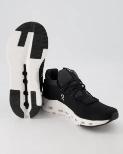 Cloudnova Sportschuhe in Schwarz