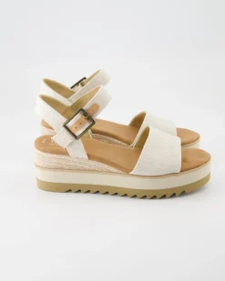 Diana Wedges in Beige