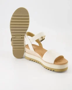 Diana Wedges in Beige