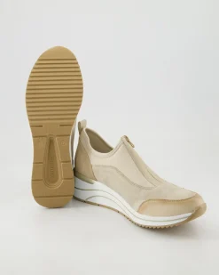 D0T08-61 Slipper in Beige