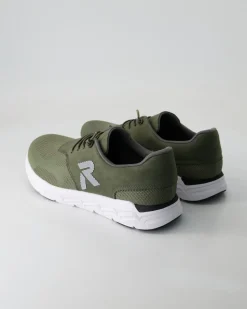 Foilmatt Sneaker in Grün