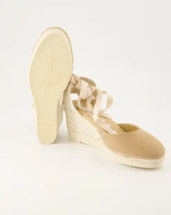 Hamptons Wedges in Beige
