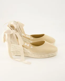 Hamptons Wedges in Beige