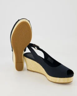 Iconic Elba Sling Back Wedges in Blau