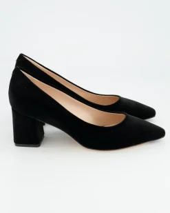 L01 Pumps in Schwarz