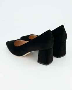 L01 Pumps in Schwarz